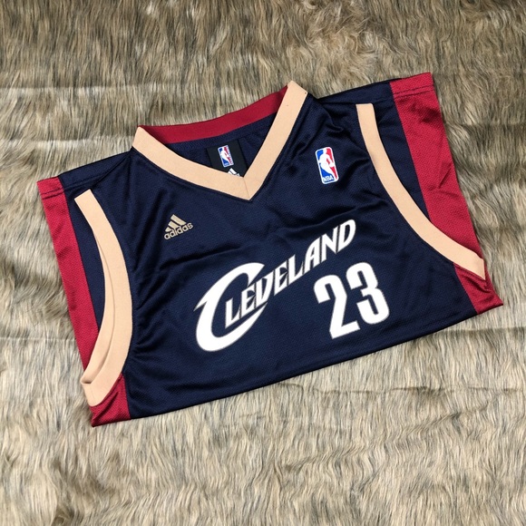 Adidas Boys ‘Lebron’ Cleveland Cavaliers Jersey - Picture 2 of 7